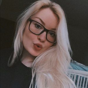 Meet your Posher, Grace